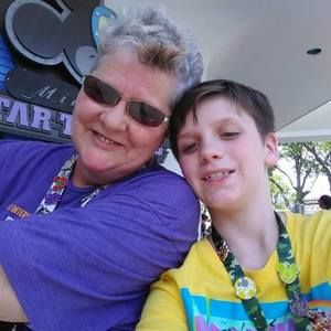 Meet your Posher, Sandy